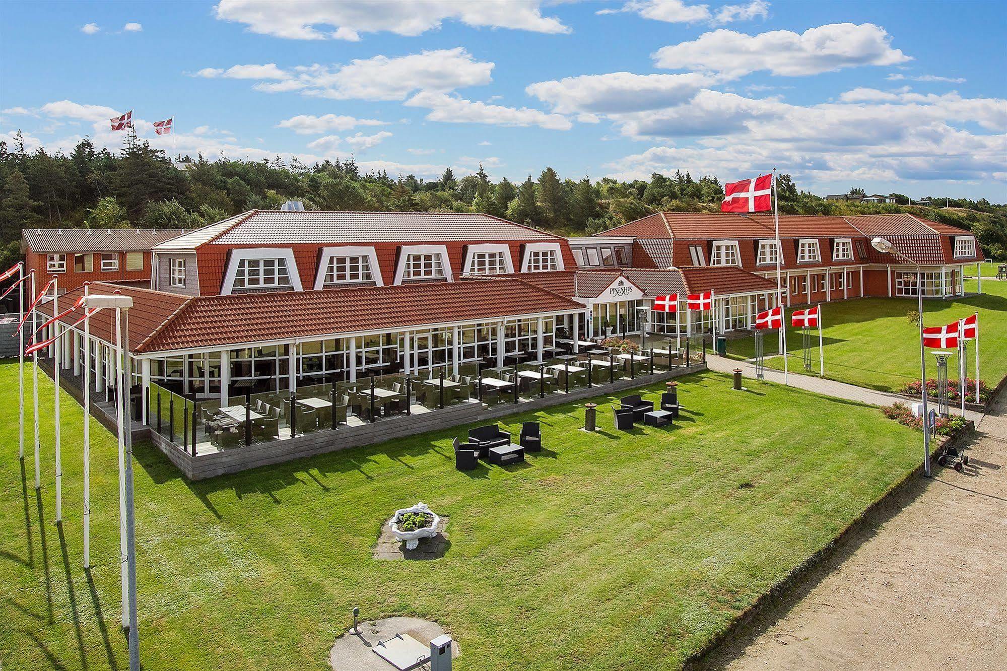 Hotel Pinenhus Glyngore Экстерьер фото